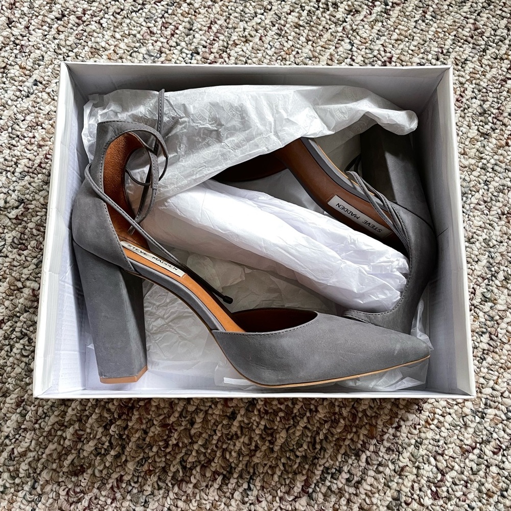 Steve Madden grey lace up heels